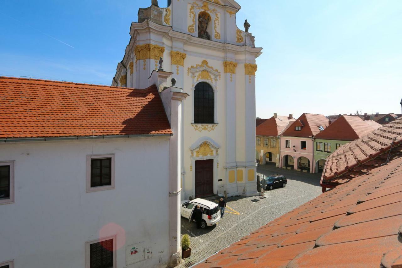 Litoměřice Penzion U Borovicku מראה חיצוני תמונה